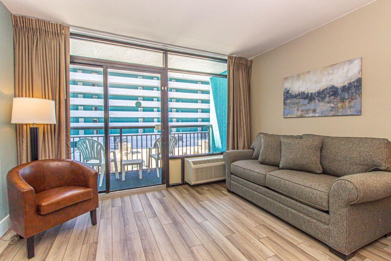 Landmark Resort King Suite Unit 710 Beautifully Updated Sleeps 4 Миртъл Бийч Стая снимка